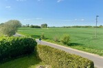 HORN IMMOBILIEN ++ großes Haus, großes Grundstück in Randlage und nur ca. 15 km bis Neubrandenburg - Einfamilienhaus Kublank | Angebot:26648643