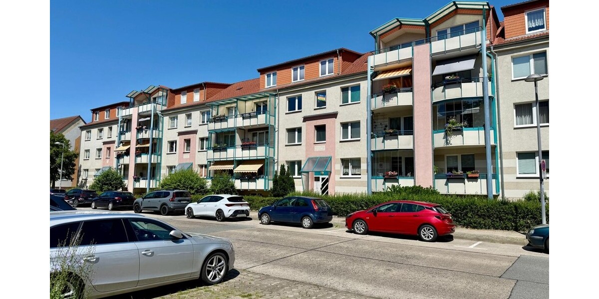 Straßenansicht