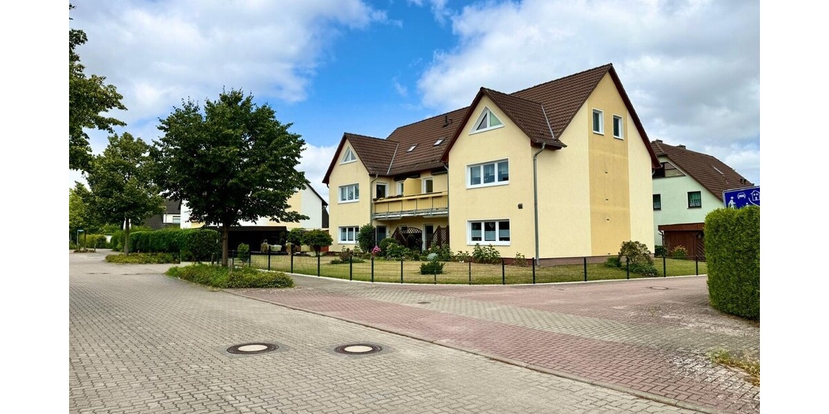 Straßenansicht
