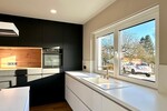 Jetzt Miete möglich! Winkelbungalow 5 km bis Neubrandenburg, Baujahr 2022, Doppelgarage, EBK,Carport - Einfamilienhaus Sponholz | Angebot:25929684